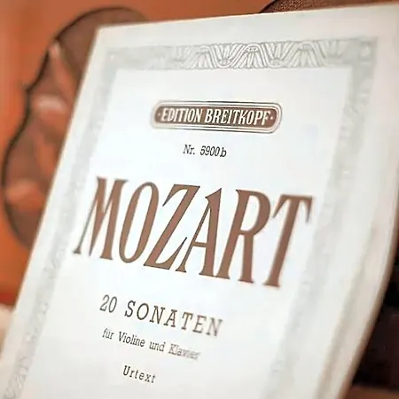Mozart Bona